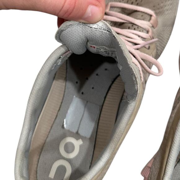 On Running Cloudflow Running Shoe Sand/Rose - Picture 3 of 13